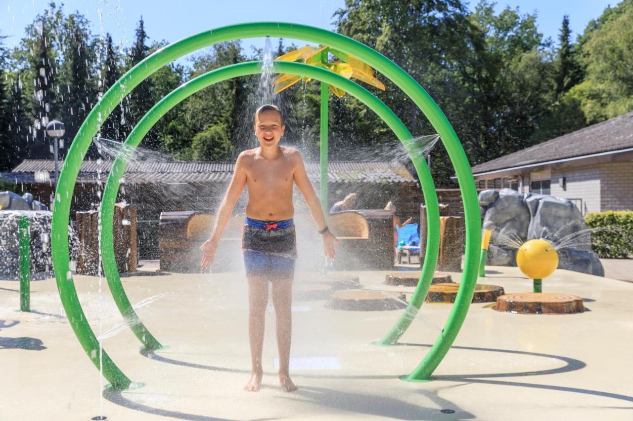 RCN Vakantiepark de Roggeberg Appelscha Bagian luar foto