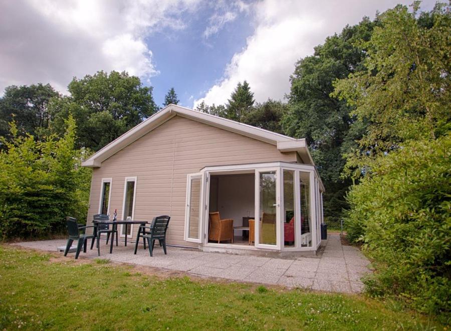 RCN Vakantiepark de Roggeberg Appelscha Bagian luar foto
