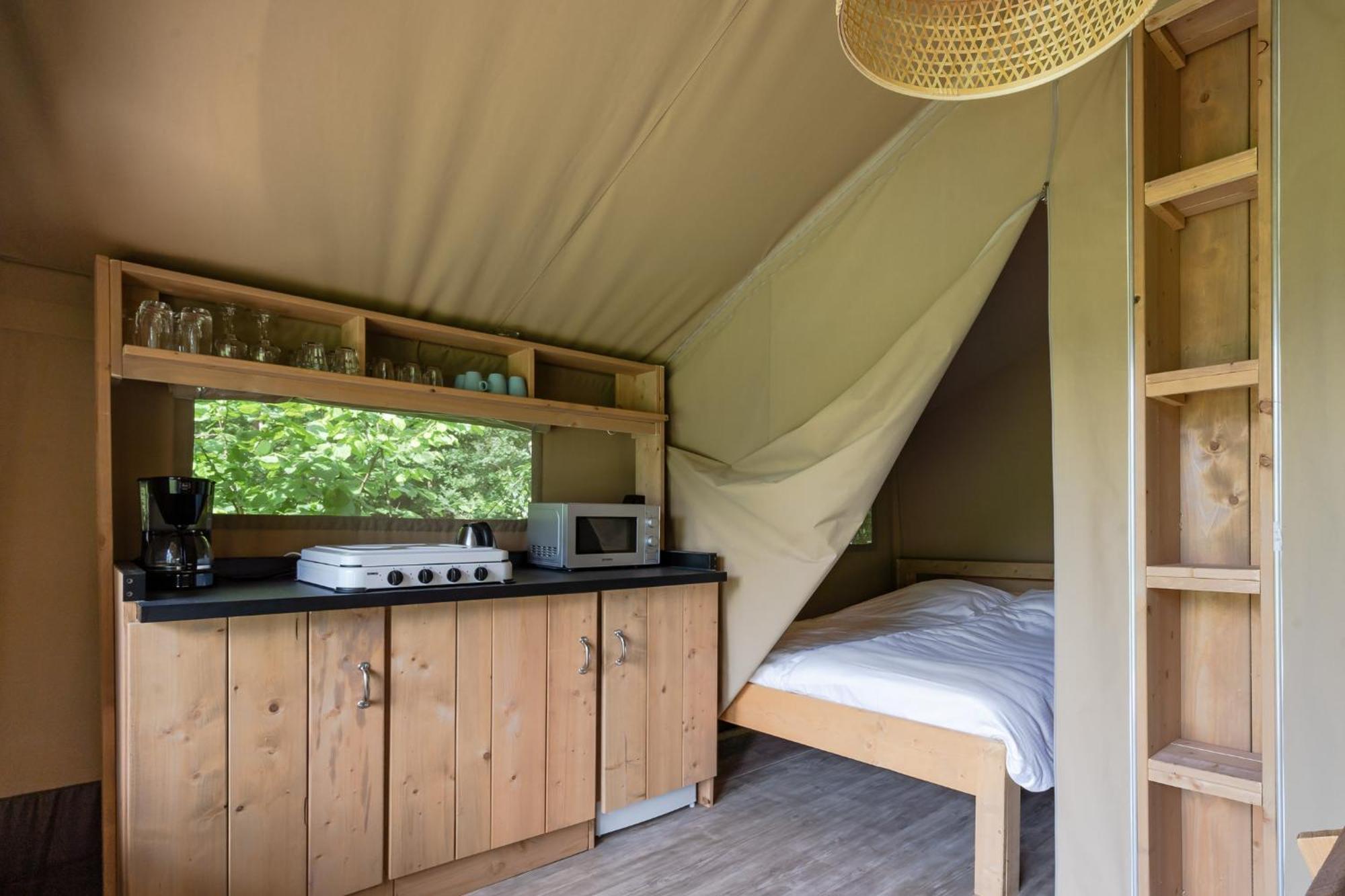 RCN Vakantiepark de Roggeberg Appelscha Ruang foto