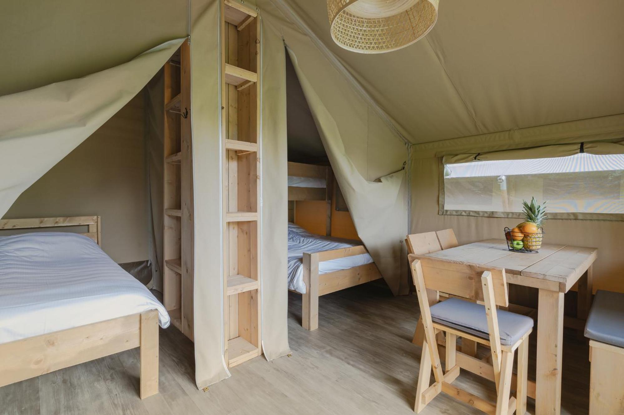 RCN Vakantiepark de Roggeberg Appelscha Ruang foto